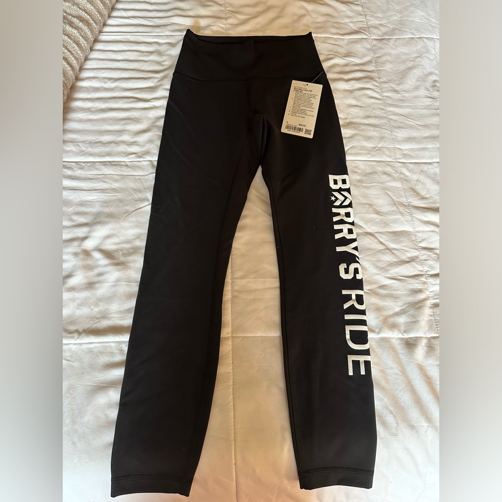 NWT Lululemon Wunder Train HR Tight 25” leggings, size 6 “Barry’s Ride” branding